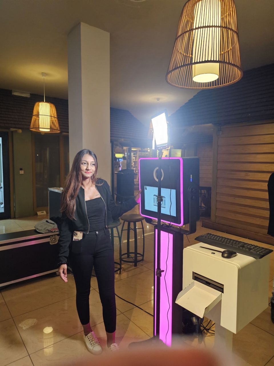 One of our hostesses at the booth — Fotobooth.mu, Mauritius