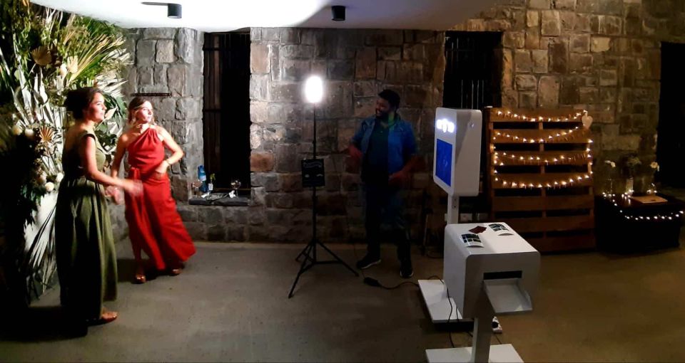 Booth, studio lighting and backdrop at an evening event — Fotobooth.mu, Mauritius